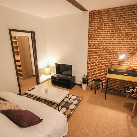 Apartment In A Typical Lille Street Buitenkant foto
